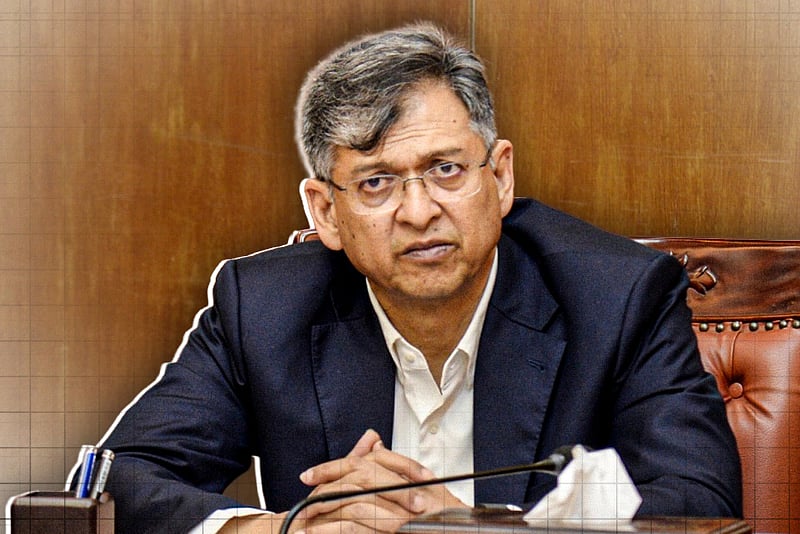 শেখ হাসিনাকে আইনি প্রক্রিয়ায় ফেরত চায় বাংলাদেশ: স্বরাষ্ট্রমন্ত্রী