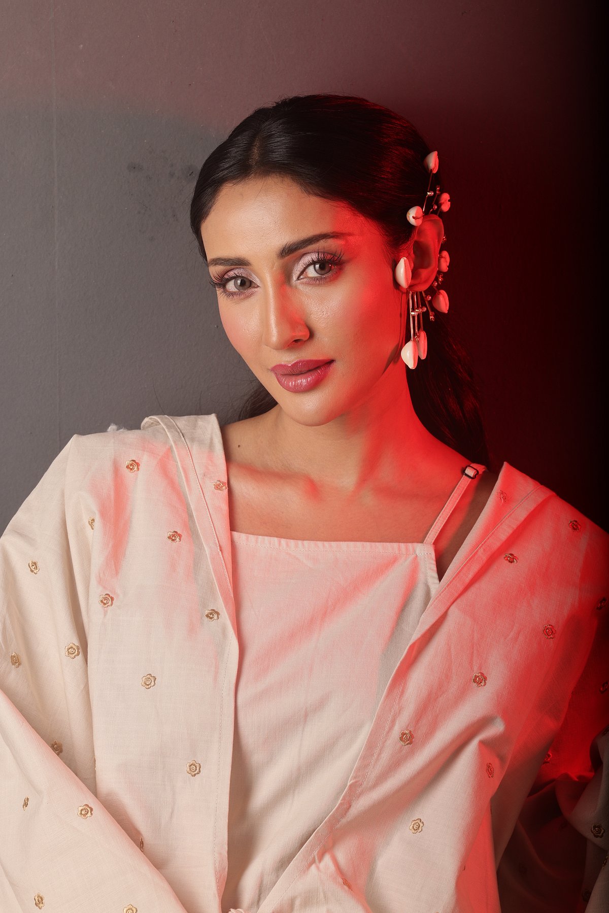ঈদের দিনে কীভাবে সাজবেন, দেখুন তানজিয়া মিথিলার ৪টি লুক