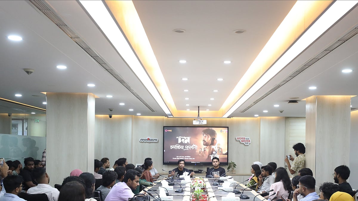 বাংলাদেশের সাধারণ মানুষের প্রাণশক্তি ও জয়ের গল্প বলতে চেয়েছি: রেদওয়ান রনি