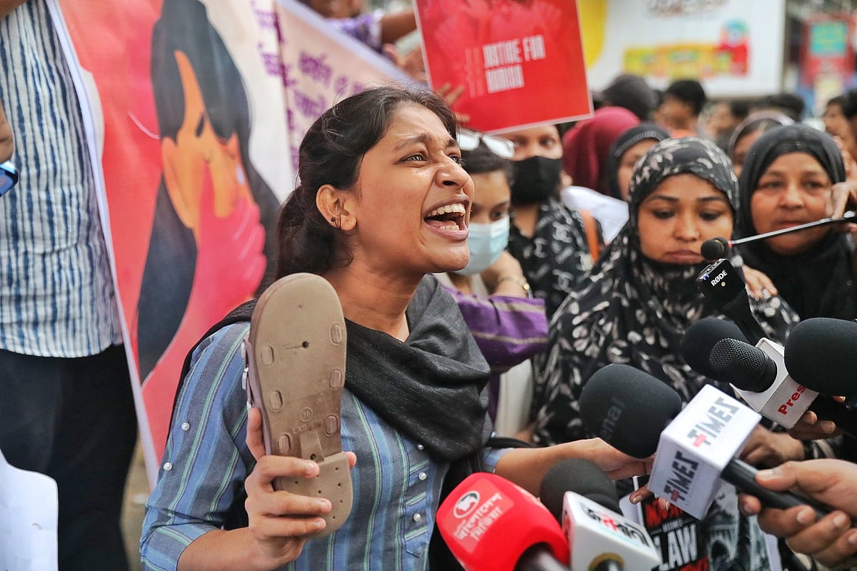 শিশু ও নারী নির্যাতনের প্রতিবাদ দেশজুড়ে