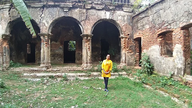 বলধা জমিদার বাড়িতে লেখক