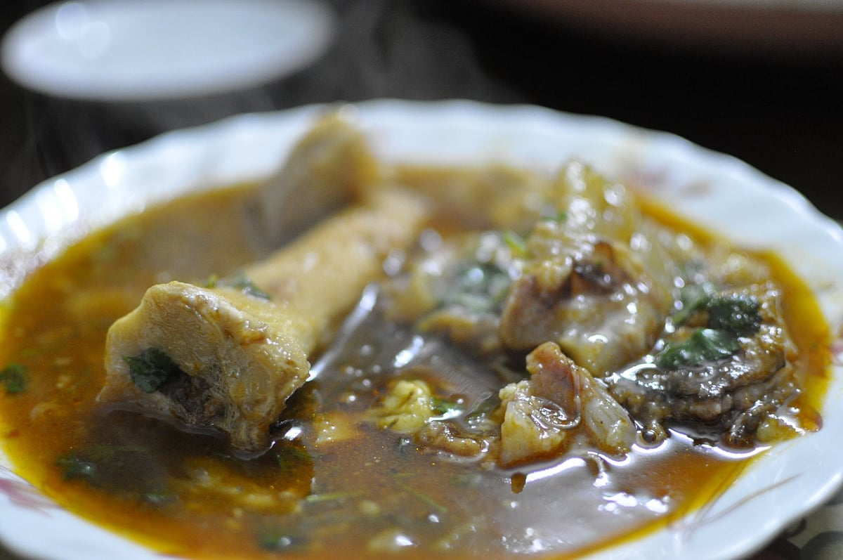 ঢাকাই খাবারে মোগলাই স্বাদ