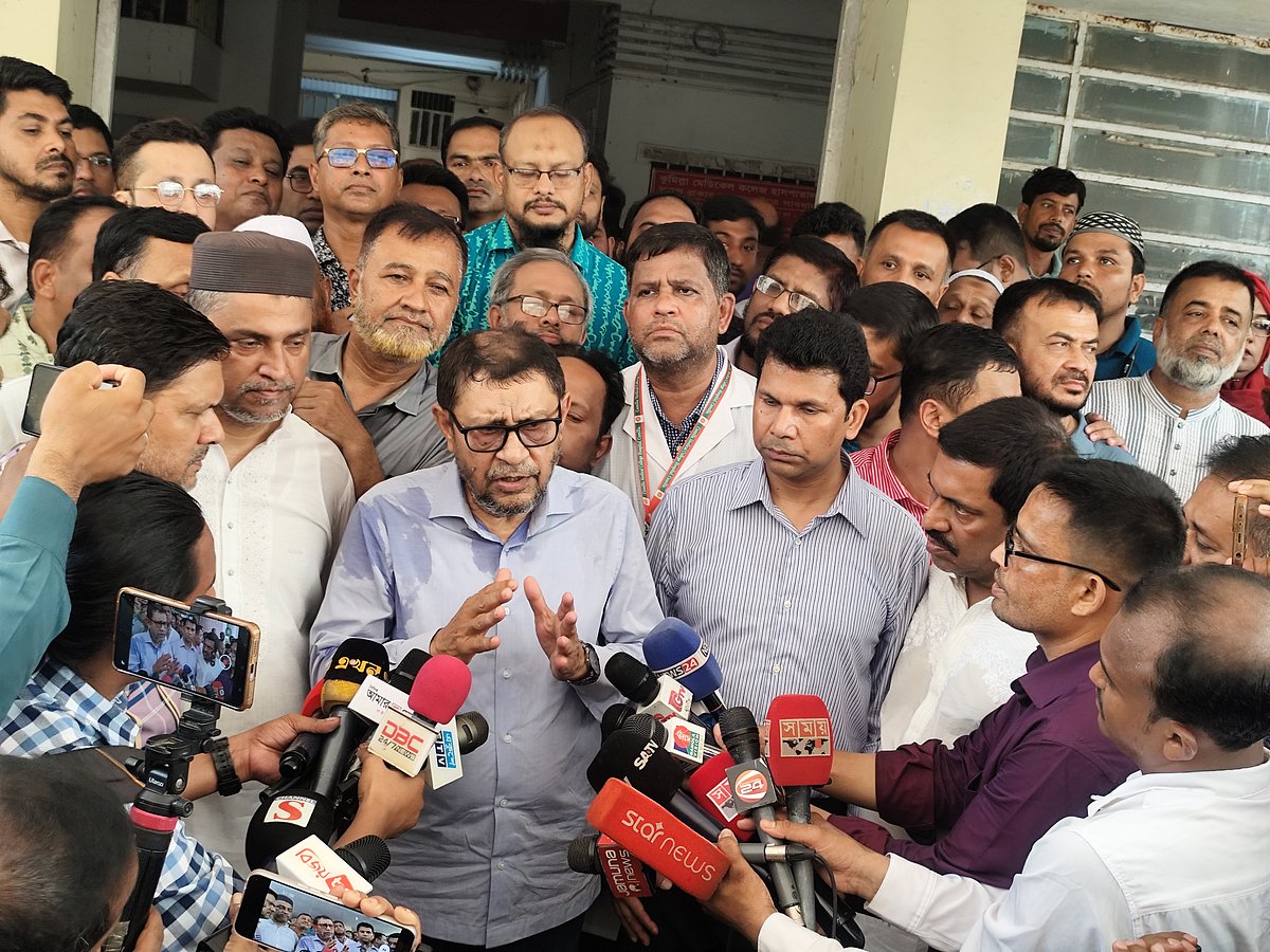 ব্যর্থতার জন্য কাউকে শাস্তির আওতায় আনা বড় কথা নয়, মূল লক্ষ্য হাম প্রতিরোধ করা: স্বাস্থ্যমন্ত্রী