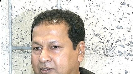নির্বাচন নিয়ে কথা বলছেন বাপ্পারাজ। ছবি: ফেসবুক থেকে