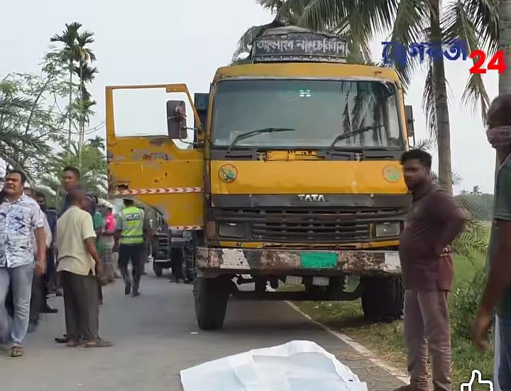 মাগুরায় ৬০ ব্যারেল তেল লুটের জন্য চালককে হত্যা, মরদেহ ফেলে যায় ট্রাকে: পুলিশ