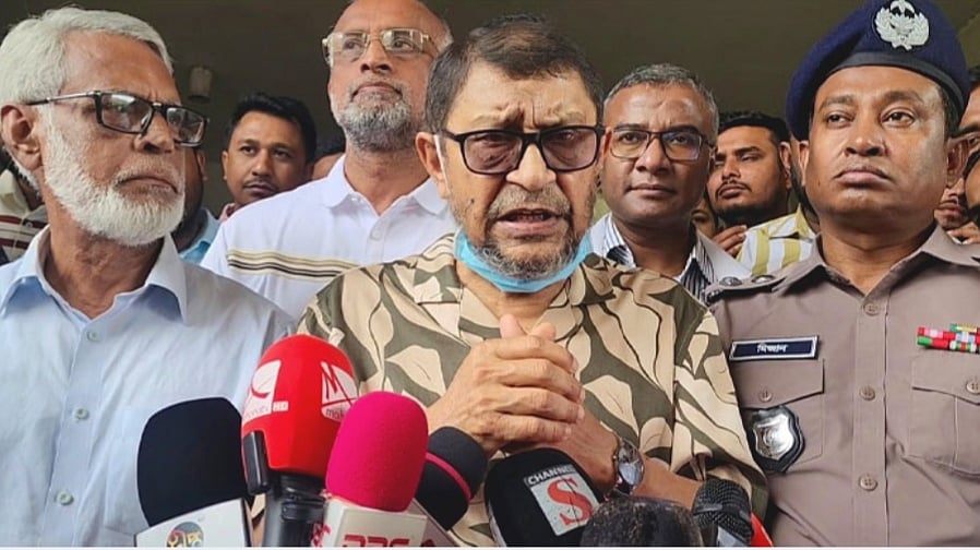 তাদের অবহেলার কারণে ৬টি প্রাণ ঝরে গেছে: স্বাস্থ্যমন্ত্রী