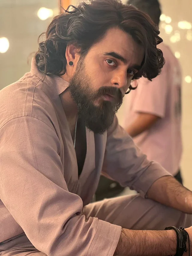 ‘রাক্ষস’-এর ভালোবাসা এখনও ঘিরে রেখেছে তাঁকে