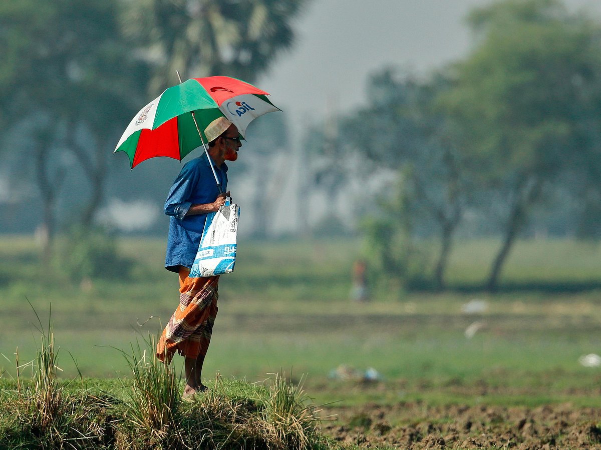 বৃষ্টির সময় দোয়া ফিরিয়ে দেওয়া হয় না