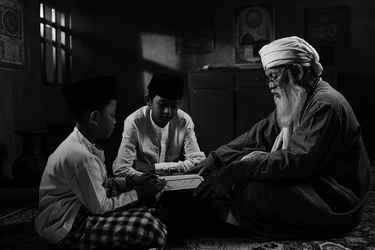 সংকটকালে নেতৃত্ব দিতে সুরা কাহাফের ৩ শিক্ষা