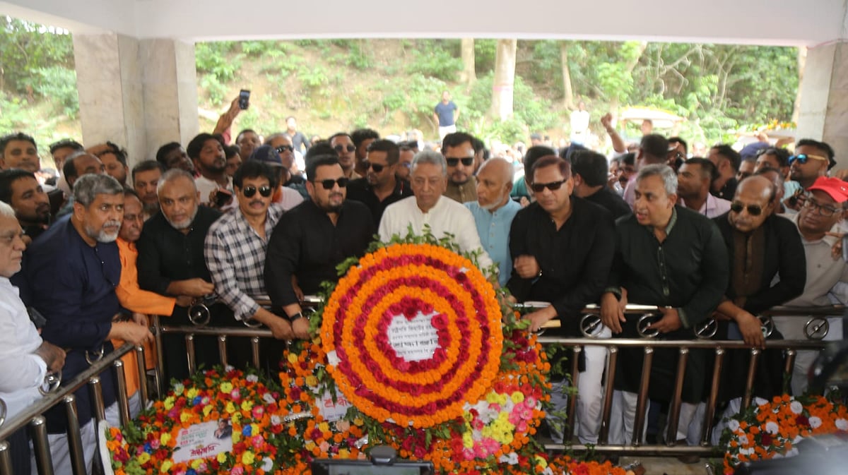 জিয়াউর রহমানের স্বপ্নের বাংলাদেশ গড়ার 
সুযোগ আবার এসেছে: আমির খসরু