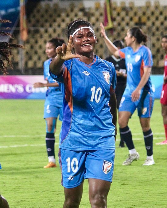 বাংলাদেশ–ভারত: দ্বিতীয়ার্ধের শুরুতে বাংলাদেশের আক্রমণের চেষ্টা