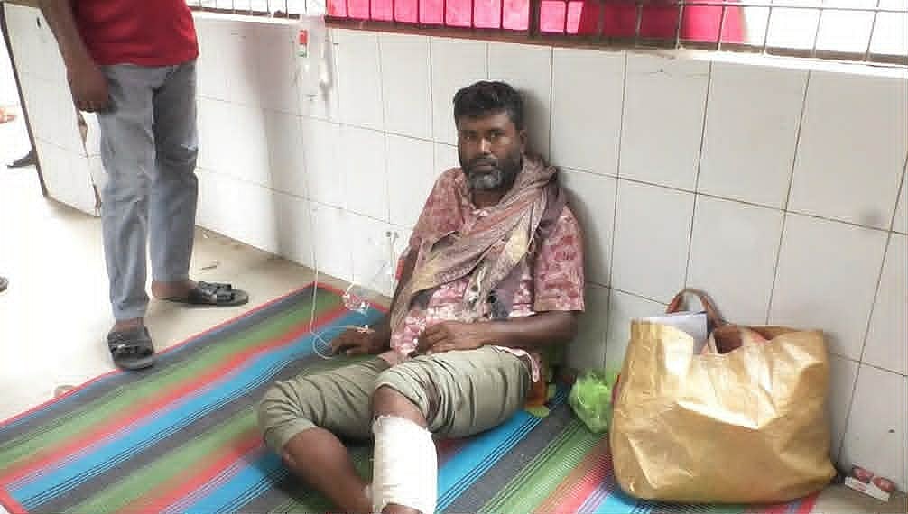 কুষ্টিয়ায় গড়াই নদে বালু অপসারণের সময় দুর্বৃত্তদের গুলি, ৪ শ্রমিক আহত