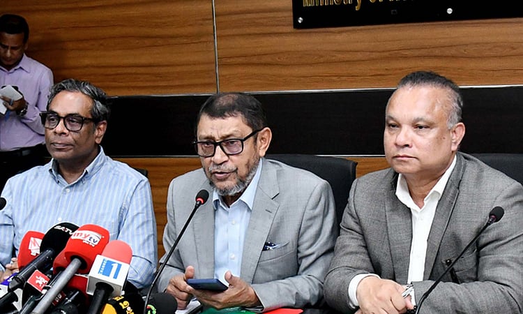 ডেঙ্গুর বিভিন্ন পরীক্ষার খরচে ৮০ শতাংশ ছাড়ের আহ্বান স্বাস্থ্যমন্ত্রীর