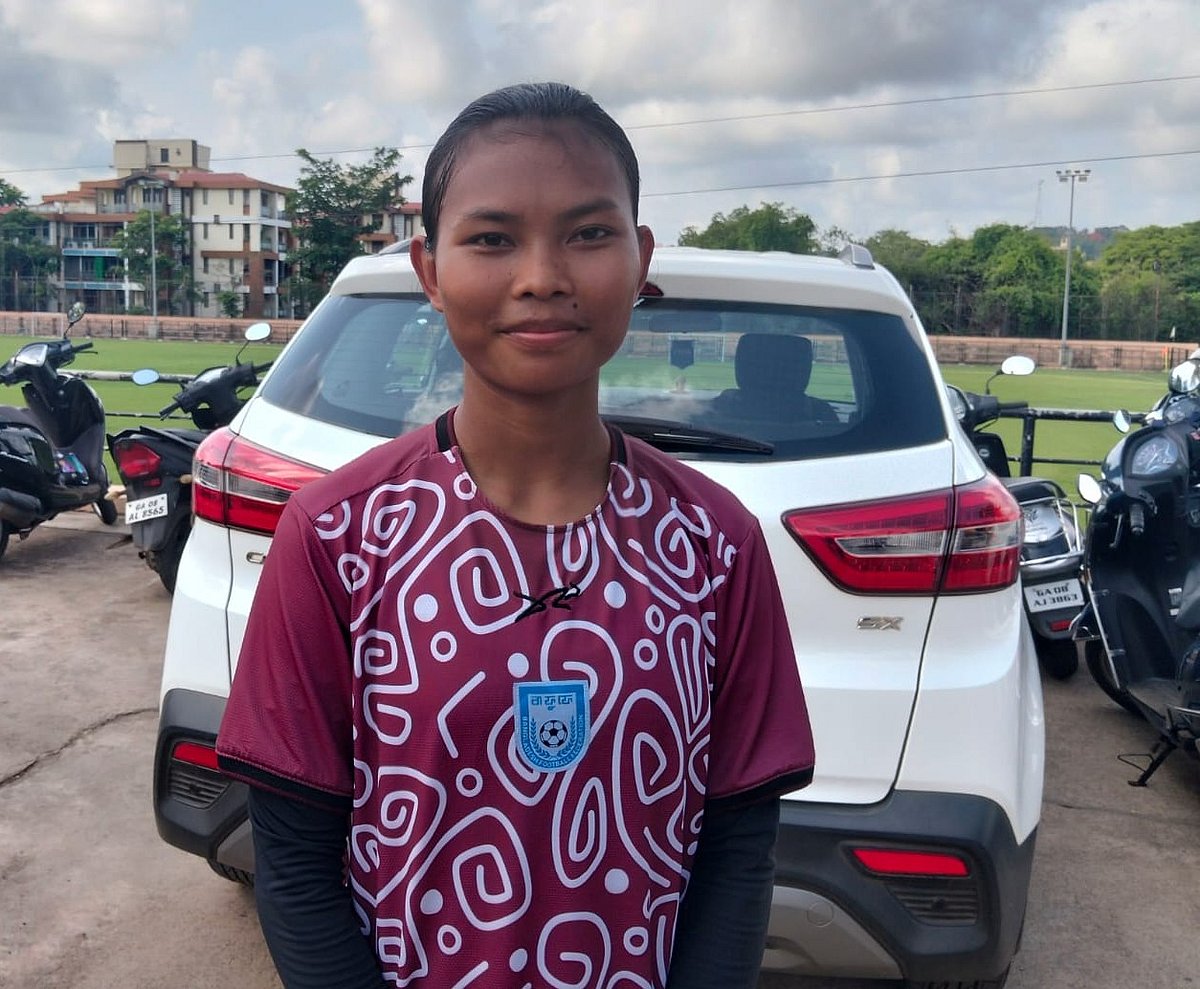মায়ের শেষকৃত্যে থাকা হলো না শিউলির
