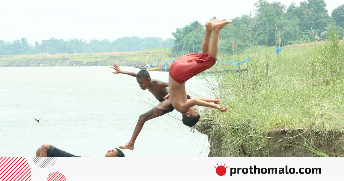 একঝলক (৪ জুন ২০২৬) একঝলক (৪ জুন ২০২৬)