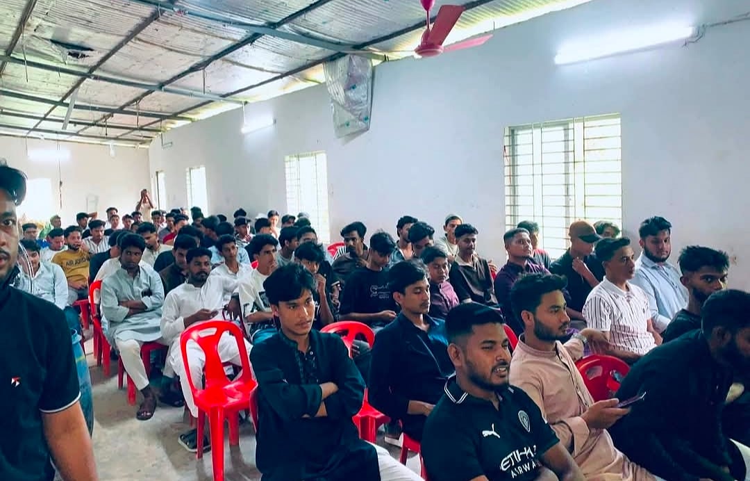 চট্টগ্রামে শতাধিক নেতা-কর্মী নিয়ে ‘বিশ্রামাগারে’ নিষিদ্ধ ছাত্রলীগের সভা