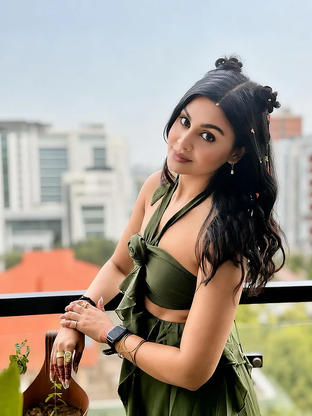 মেঘলা মুক্তার ট্রাইবাল আমেজের লুক 