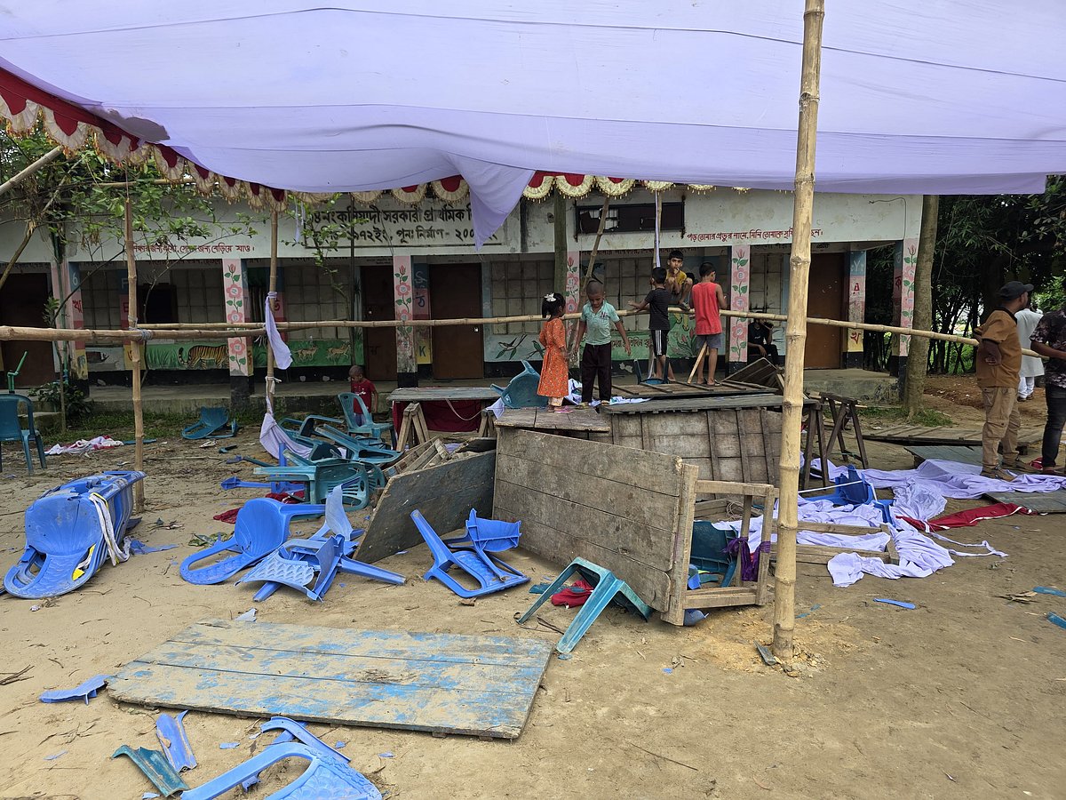 রূপগঞ্জে এনসিপির অনুষ্ঠানে হামলা: ছাত্রদল নেতাসহ ১২০ জনের বি