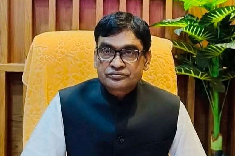 শ্রীপুর পৌরসভার সাবেক মেয়র আনিছুর মারা গেছেন, খবর শুনে বোনের মৃত্যু