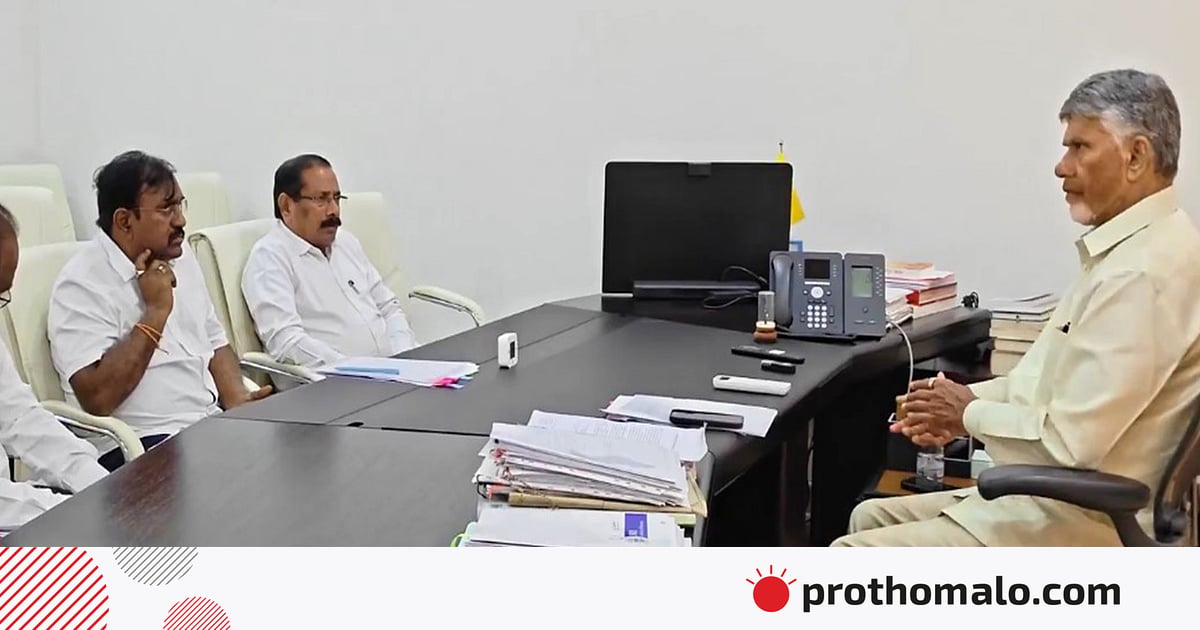 অন্ধ্রপ্রদেশে স্টিল কারখানায় তপ্ত গলিত লোহা পড়ে ৮ শ্রমিকের মৃত্যু অন্ধ্রপ্রদেশে স্টিল কারখানায় তপ্ত গলিত লোহা পড়ে ৮ শ্রমিকের মৃত্যু