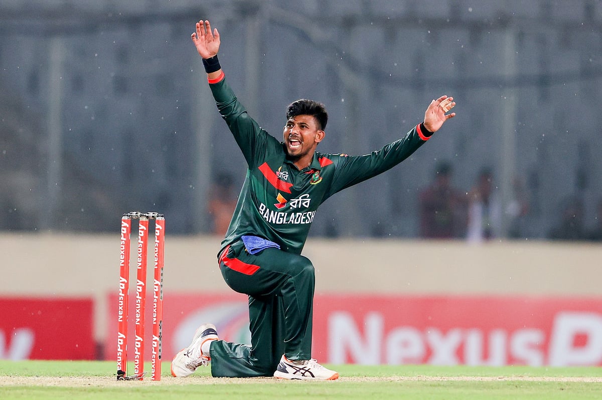 উদাহরণ হতে চেয়েছিলেন মোসাদ্দেক