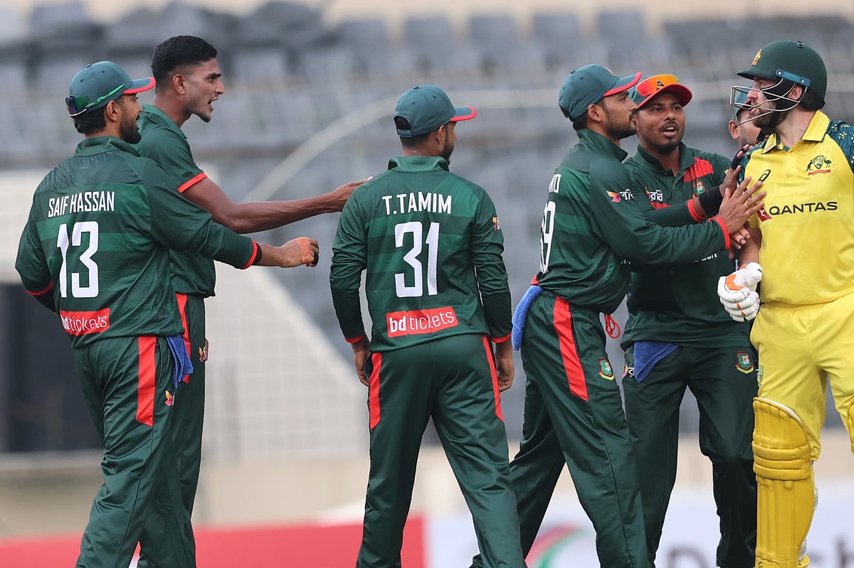 নাহিদ রানার গতির ঝড়ে এলোমেলো অস্ট্রেলিয়া