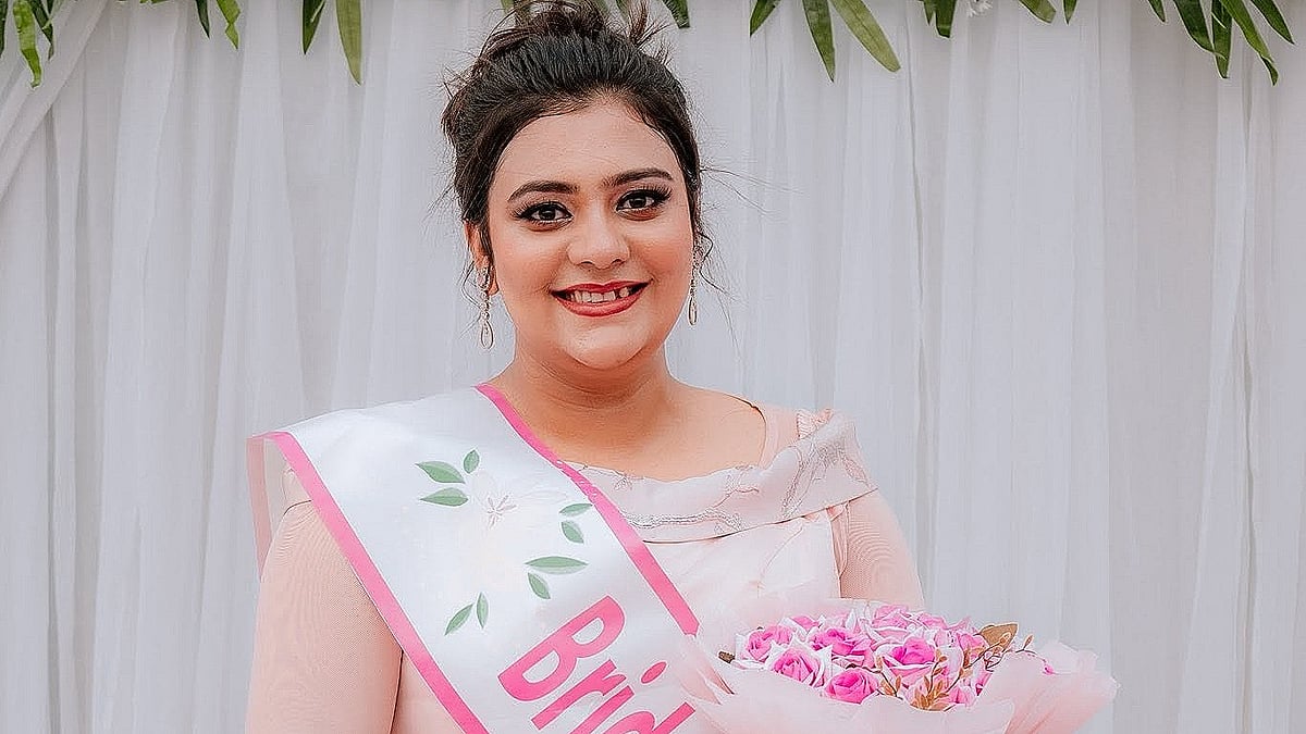 দীপ্তি চৌধুরীর সেই পোস্ট ভাইরাল, কী লিখেছিলেন স্বামীকে নিয়ে