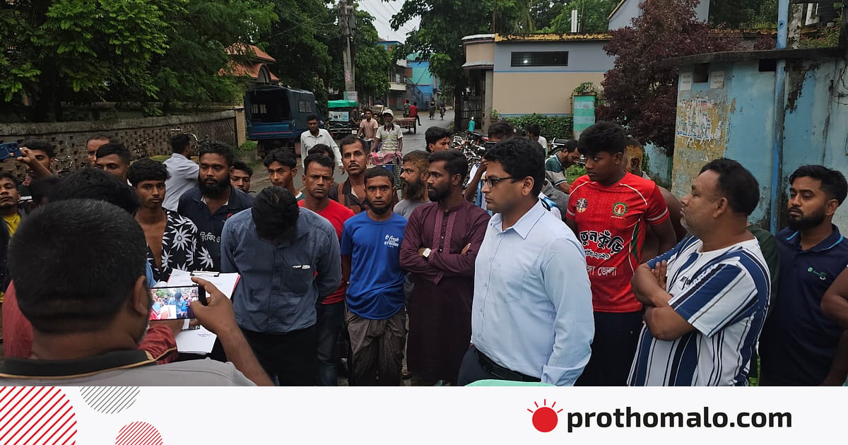 ওএমএসের চাল-আটা কালোবাজারে বিক্রির দায়ে চুয়াডাঙ্গায় বিএনপি নেতাকে জরিমানা ওএমএসের চাল-আটা কালোবাজারে বিক্রির দায়ে চুয়াডাঙ্গায় বিএনপি নেতাকে জরিমানা