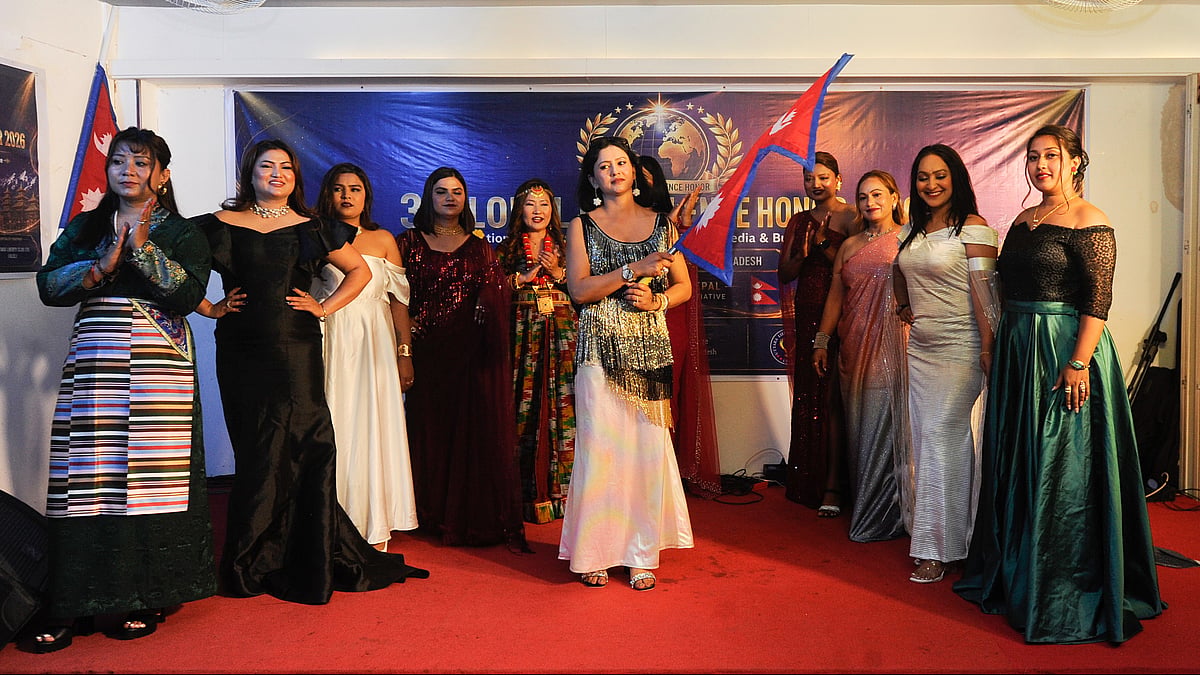 সম্মাননা, গান আর আড্ডায় জমে উঠল বাংলাদেশ-নেপালের ‘