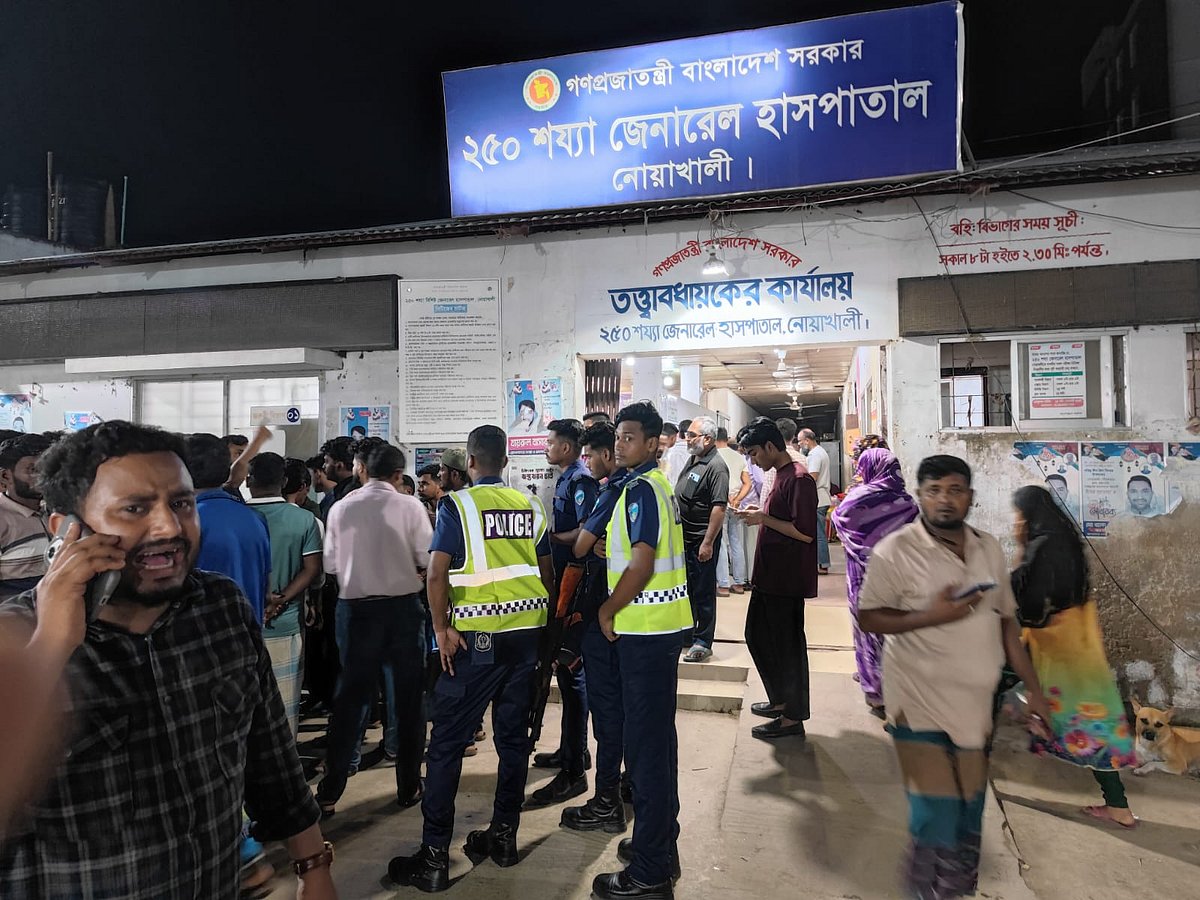 নোয়াখালীর সেনবাগে মাদক ব্যবসায়ীদের হামলায় শিক্ষার্থী নিহত, আ