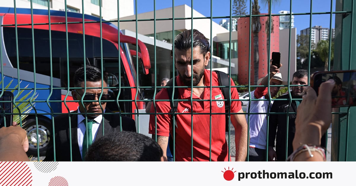 ম্যাচের আগের দিন যুক্তরাষ্ট্রে ঢুকতে পারবে ইরান ম্যাচের আগের দিন যুক্তরাষ্ট্রে ঢুকতে পারবে ইরান