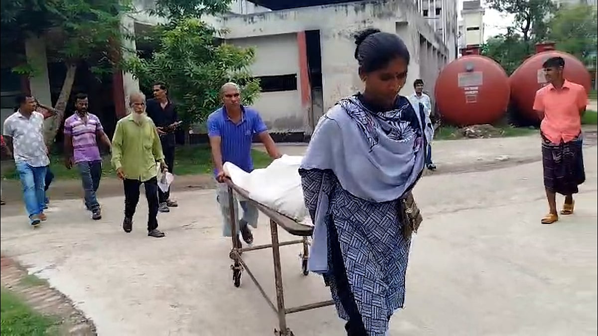 খুলনায় বিশেষ যৌথ অভিযানের মধ্যেই বিএনপি নেতাকে গুলি করে হত্যা