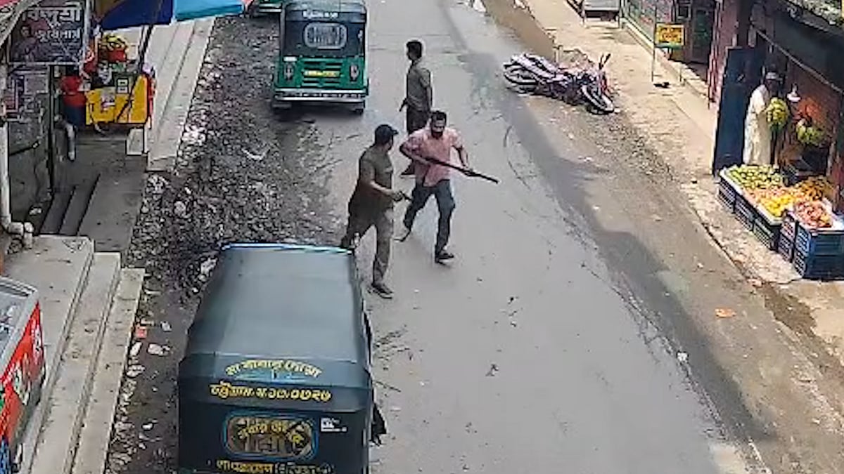 অটোরিকশায় এসে প্রকাশ্যে গুলি: রাউজানে যুবদল নেতাকে হত্যা