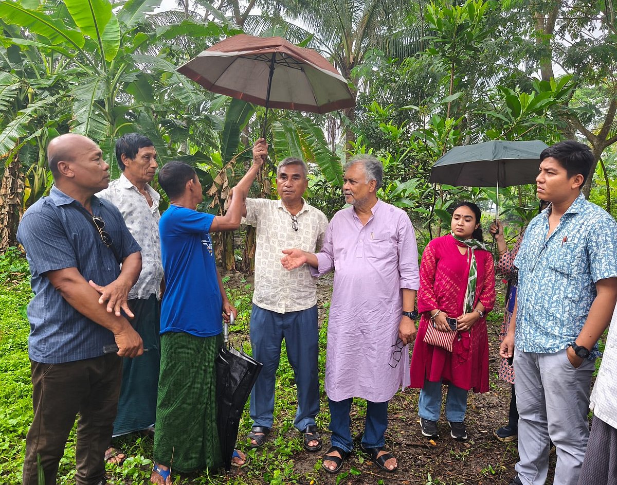 কুয়াকাটা-কলাপাড়ায় রাখাইন জনগোষ্ঠীর সমস্যা সরেজমিনে দেখল নাগরিক প্রতিনিধিদল
