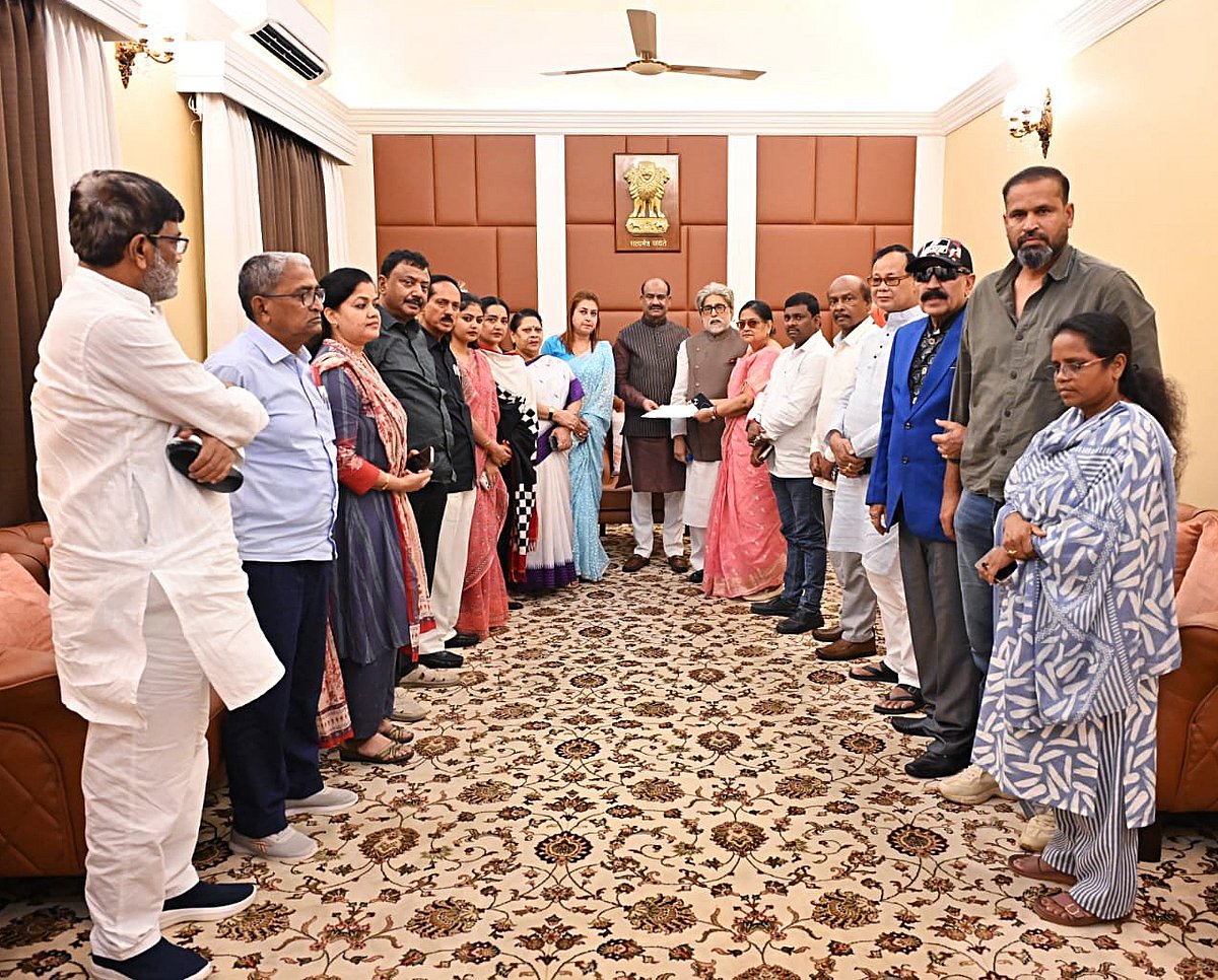 তৃণমূলের বিদ্রোহী লোকসভার ২০ সদস্য যোগ দিলেন অখ্যাত আঞ্চলিক দলে