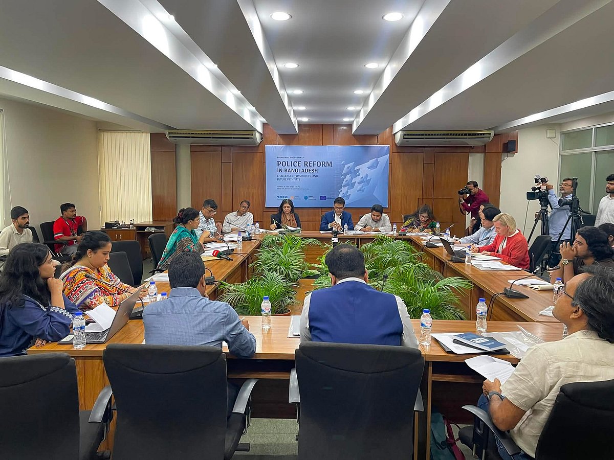 পুলিশ সংস্কার থমকে যাওয়ার আশঙ্কা, রাজনৈতিক প্রভাবমুক্ত বাহিনী গড়ার তাগিদ