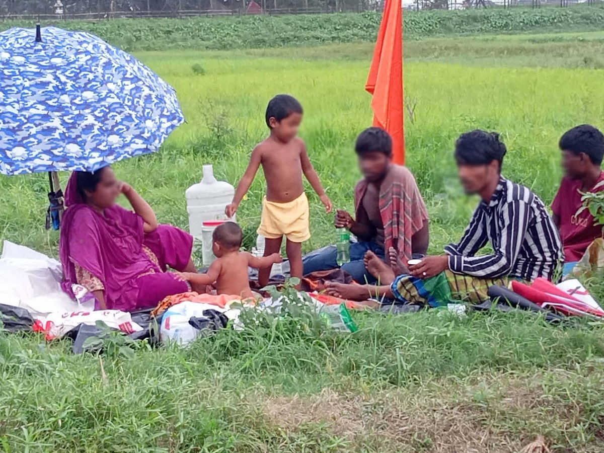 ‘আমগোর জীবন গেলে যাক, বাচ্চা দুইডারে বাঁচাইন’