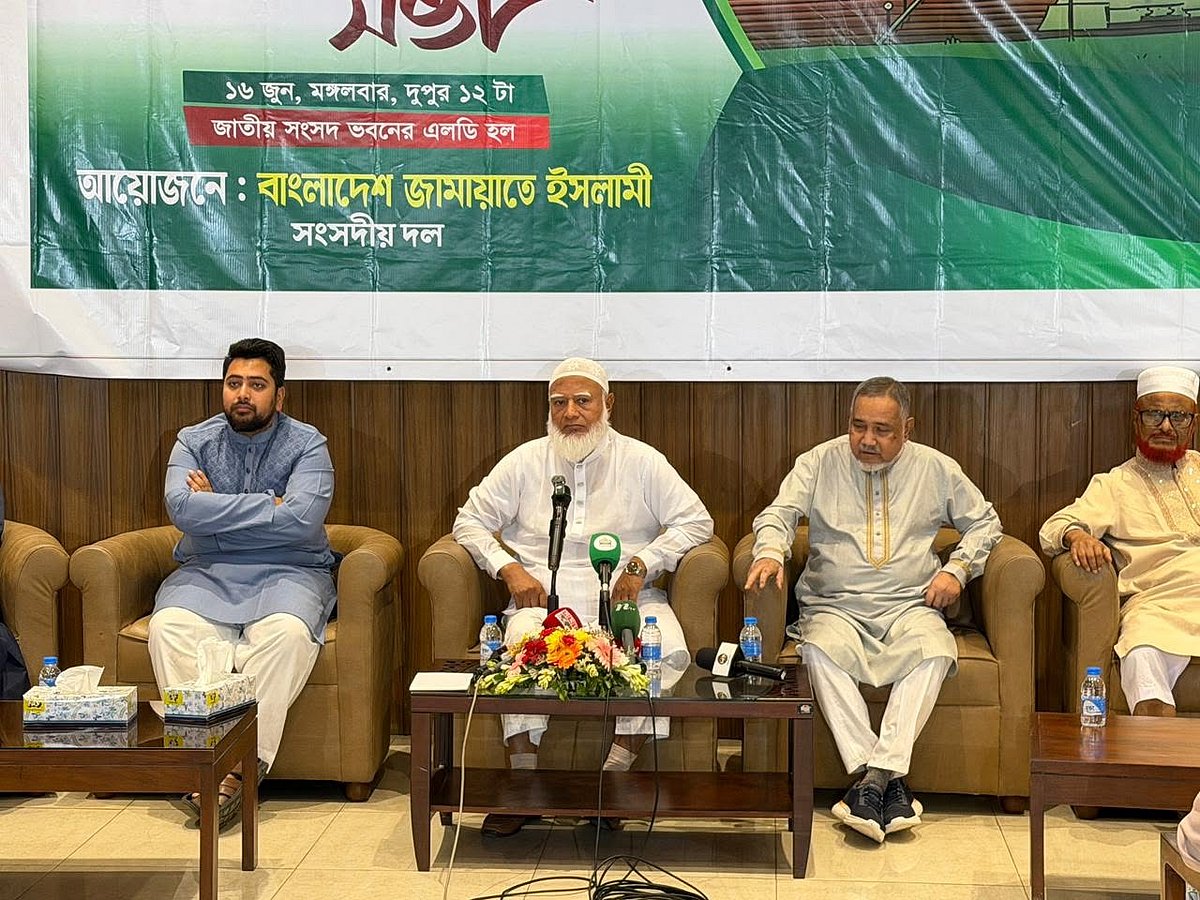 সংবিধান সংশোধন নয়, সংস্কারে কমিটি হলে বিবেচনা: বিরোধীদলীয় নেতা