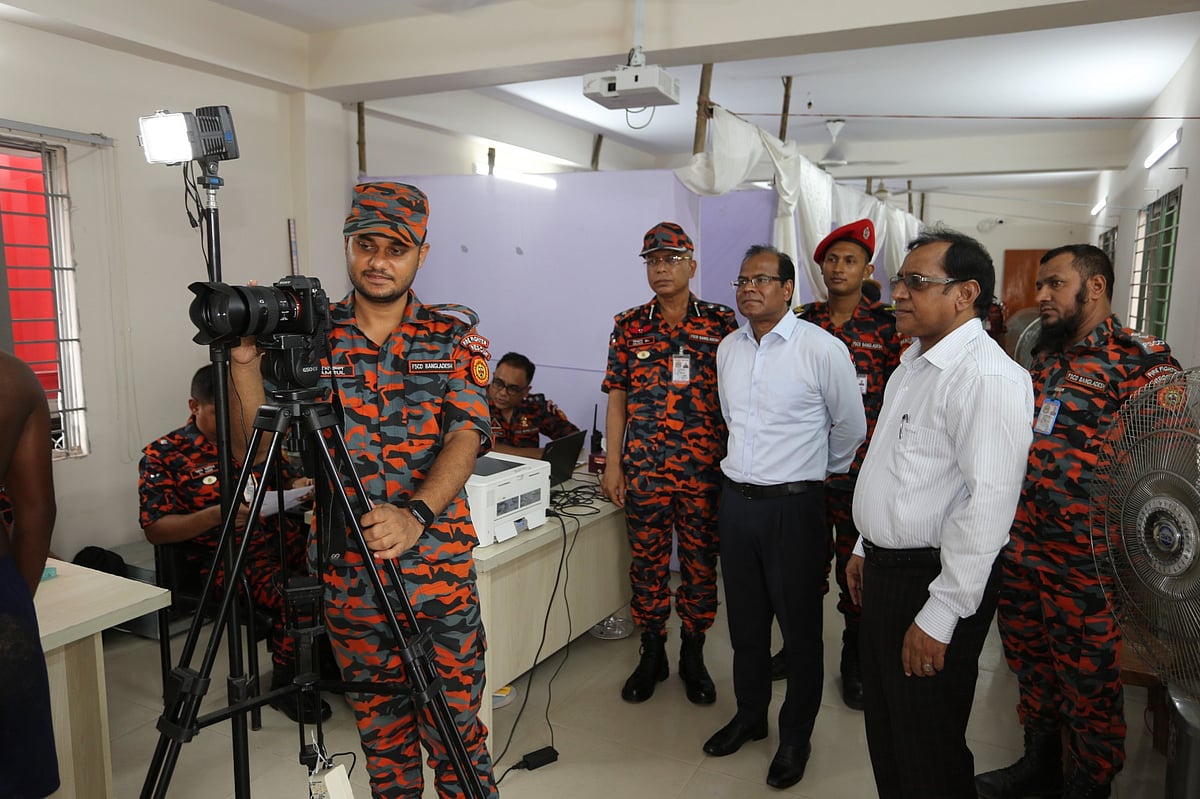 ফায়ার ফাইটার নিয়োগে প্রতিটি ধাপে কড়া নজরদারি অধিদপ্তরের
