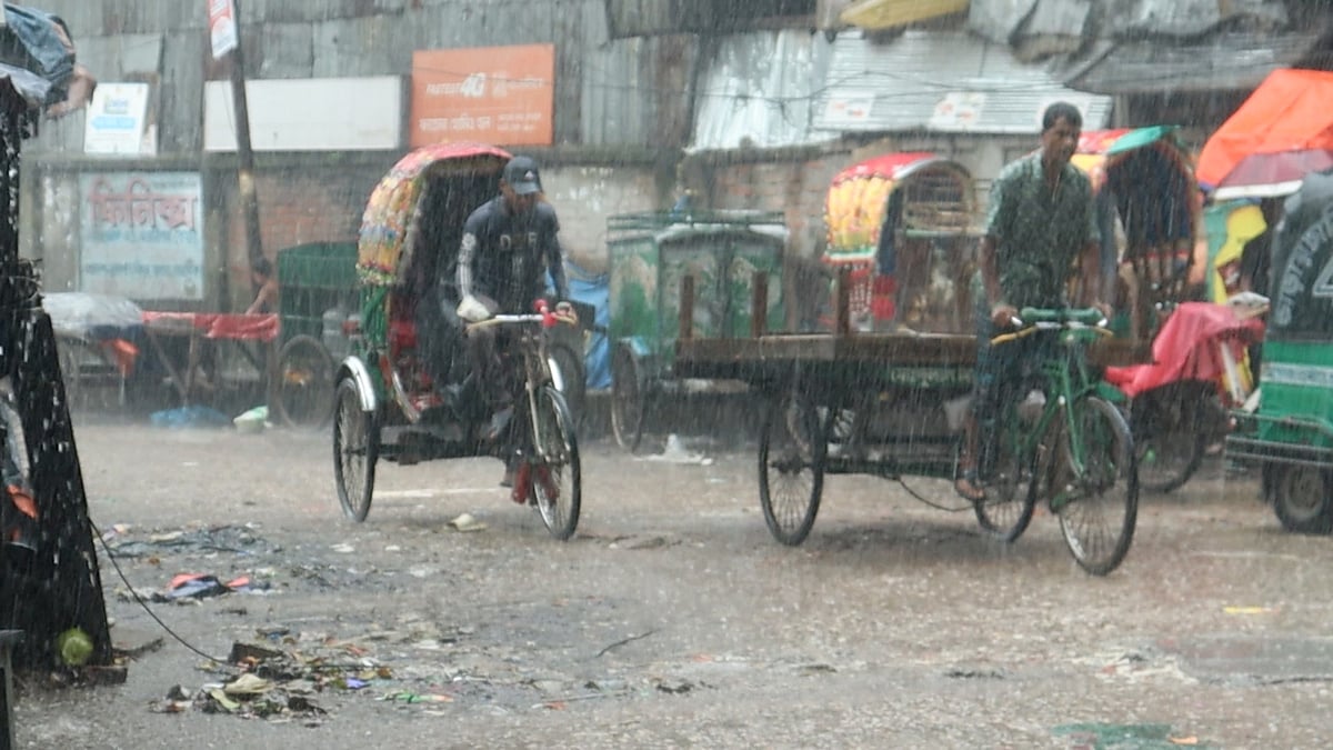 দেশজুড়ে বৃষ্টির দাপট থাকবে আরও ৫ দিন