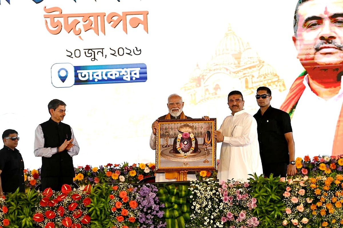পশ্চিমবঙ্গকে পাকিস্তানের সঙ্গে জুড়ে দেওয়ার চক্রান্ত হয়েছিল: পশ্চিমবঙ্গে মোদি