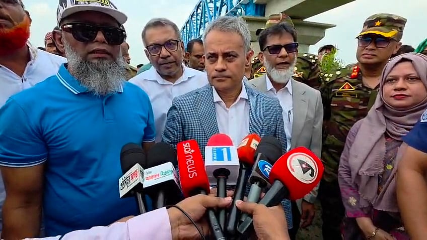 আওয়ামী লীগ প্রশ্নে মন্ত্রী শেখ রবিউল বললেন, ‘নিষিদ্ধ মানে নিষিদ্ধ’
