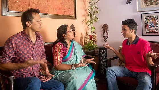 প্রাপ্তবয়স্ক সন্তান কেন মা-বাবার সঙ্গে সম্পর্ক ছিন্ন করে