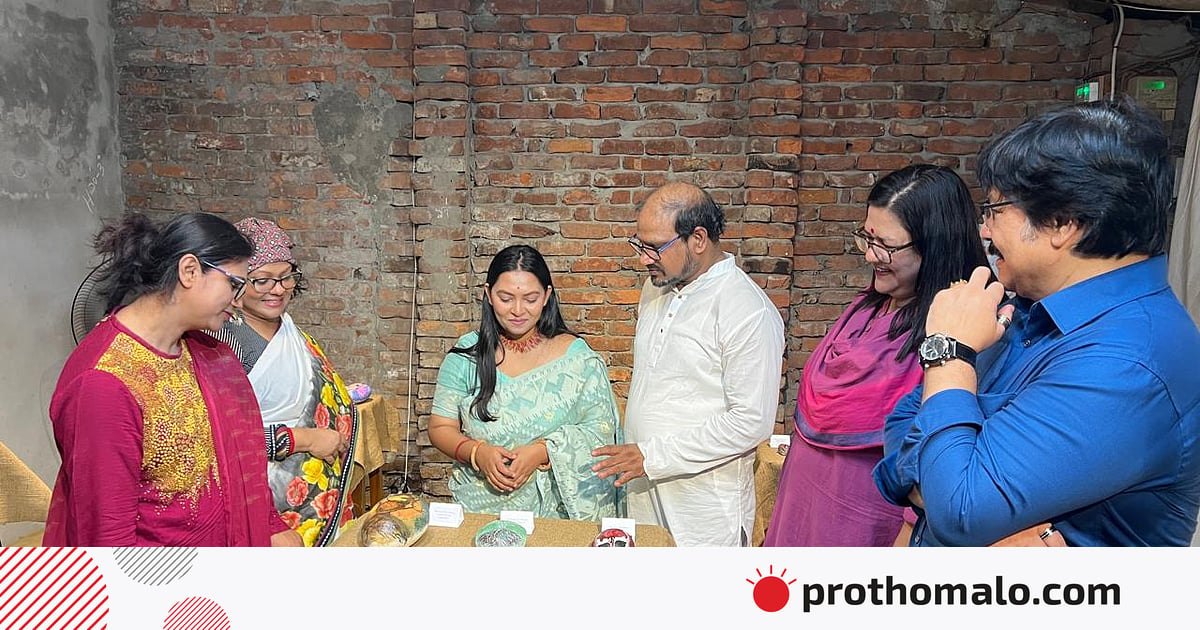 শেষ হলো পাথরে আঁকা নারীজীবনের উপাখ্যান শেষ হলো পাথরে আঁকা নারীজীবনের উপাখ্যান