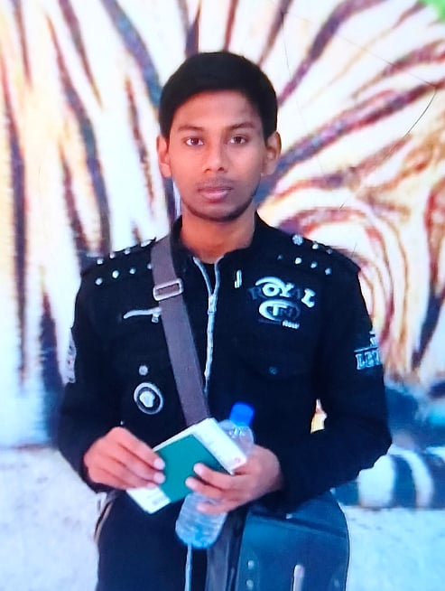 তিন দিন পর ফেরার কথা ছিল কুয়েতে, বাড়ির কাজে বিদ্যুৎস্পৃষ্টে তরুণ নিহত
