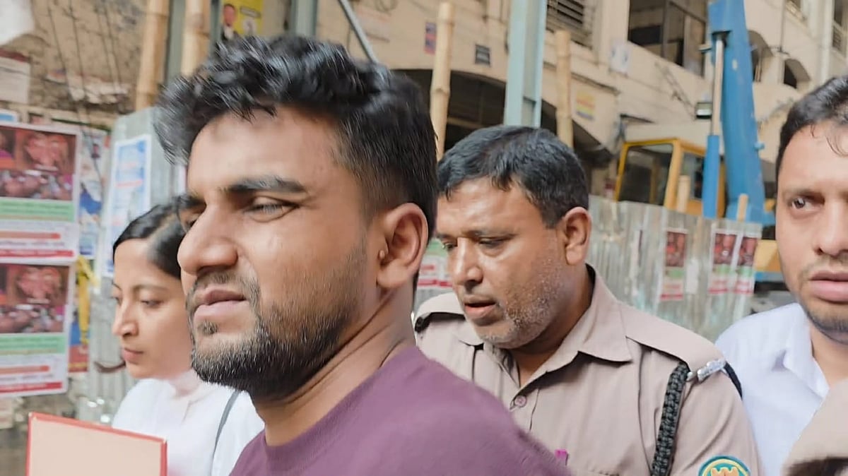 সন্ত্রাসবিরোধী মামলায় তিতুমীর কলেজের শিক্ষার্থী নাজিম কারাগারে