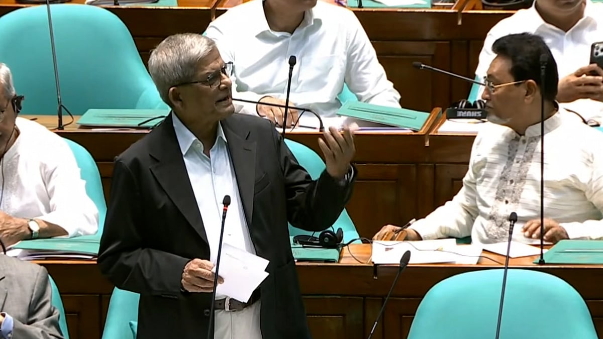 প্রধানমন্ত্রীর প্রথম সরকারি বিদেশ সফর সফলভাবে শেষ হওয়ায় সংসদের ধন্যবাদ প্রস্তাব