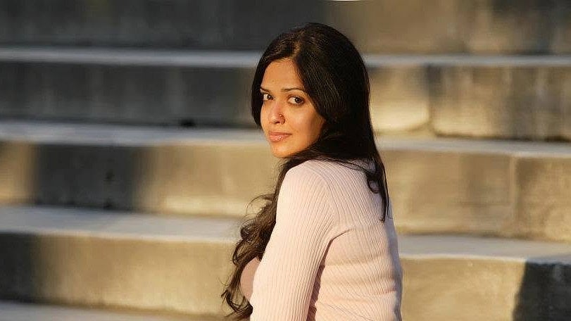 কোথায় হারিয়ে গেলেন সেই অভিনেত্রী