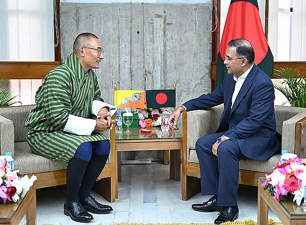 এখানেও অনুসরণ করা হয়েছে সুনির্দিষ্ট নিয়ম