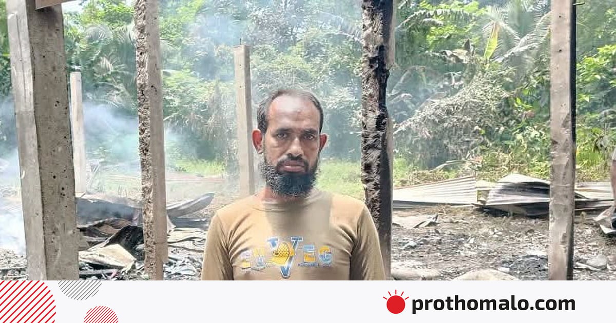 ‘চোখের সামনে দোকানডা পুড়ল, এহন সংসার চলব ক্যামনে’ ‘চোখের সামনে দোকানডা পুড়ল, এহন সংসার চলব ক্যামনে’